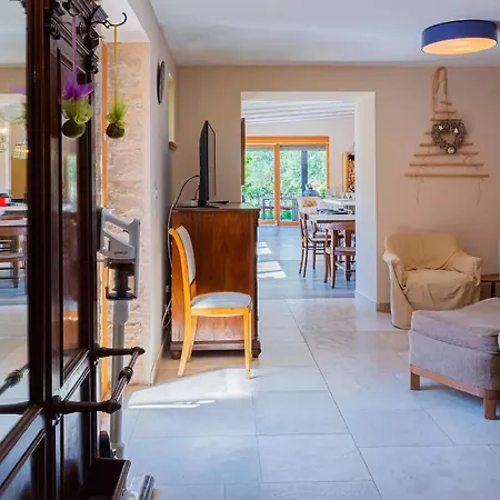 Vakantiehuis Benka Mofardini